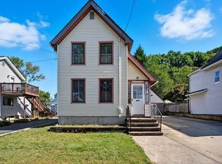 1117 Townsend Ave, New Haven, CT 06512