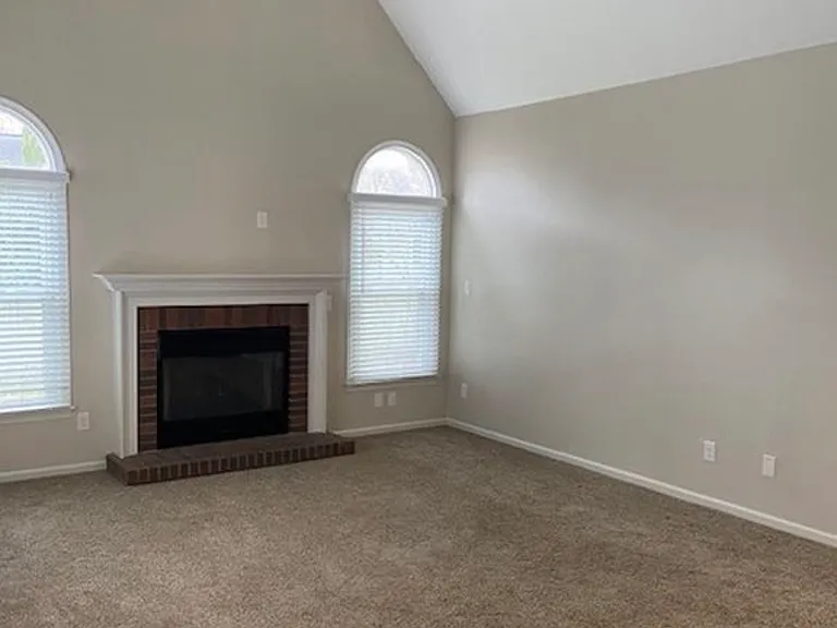 2568 Level Loop Rd — Photo 4