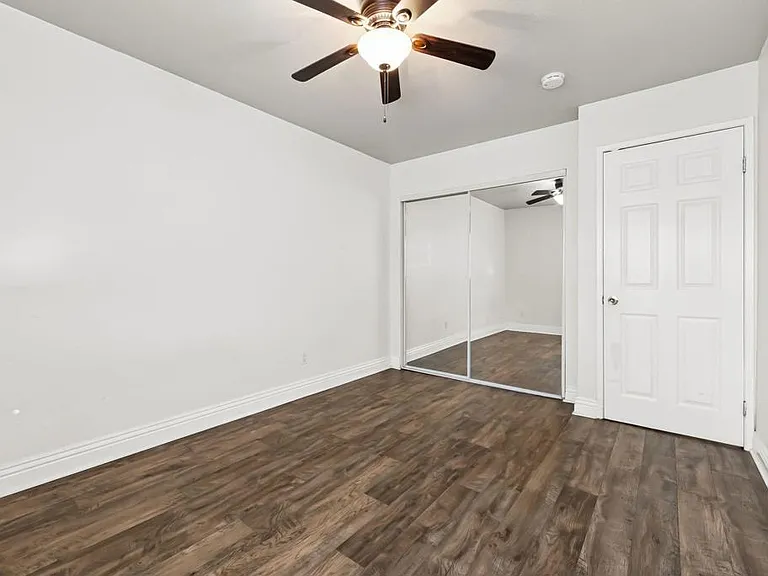 4775 Seminole Dr #105 — Photo 15
