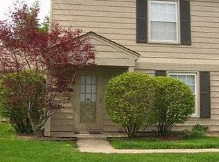 2785 Fox Hollow Ct #A, Lake Orion, MI 48360