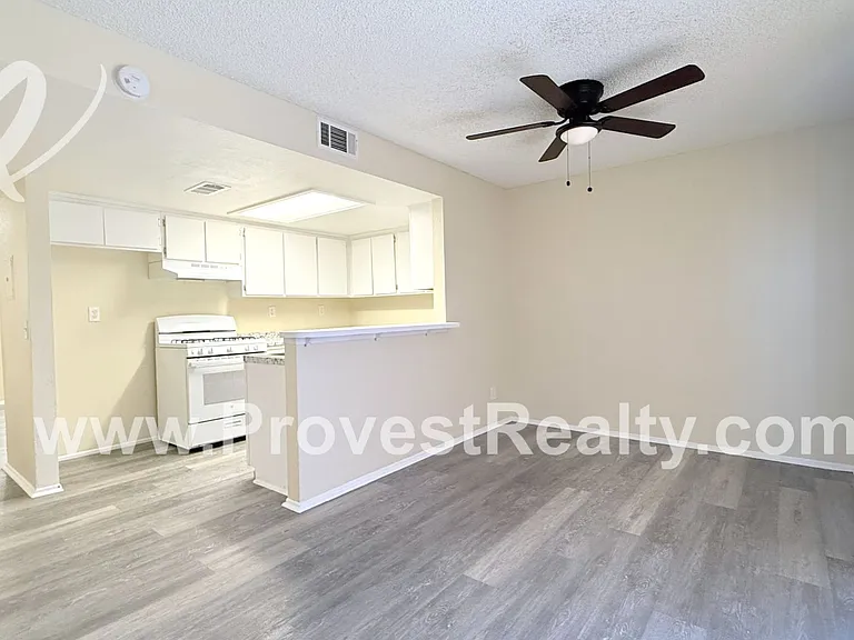 Sioux Rd 22526- / AVT 2 LLC — Photo 30