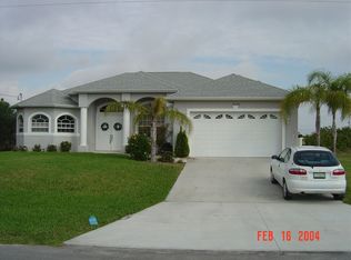 1929 SW 54th St, Cape Coral, FL 33914