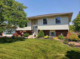 415 S Liverpool Rd, Hobart, IN 46342