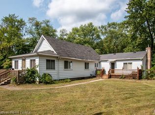 2829 John L Portis Dr, Pt Huron, MI 48060