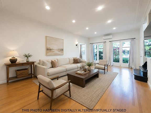 Living Room (virtually staged)
