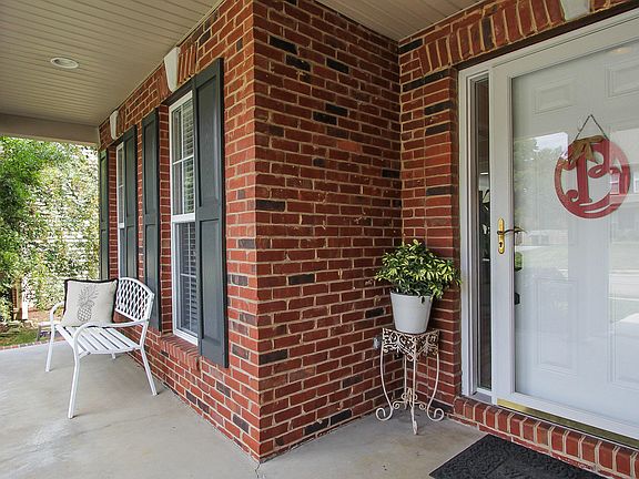 2nd image of 10264 Canton Place Ln