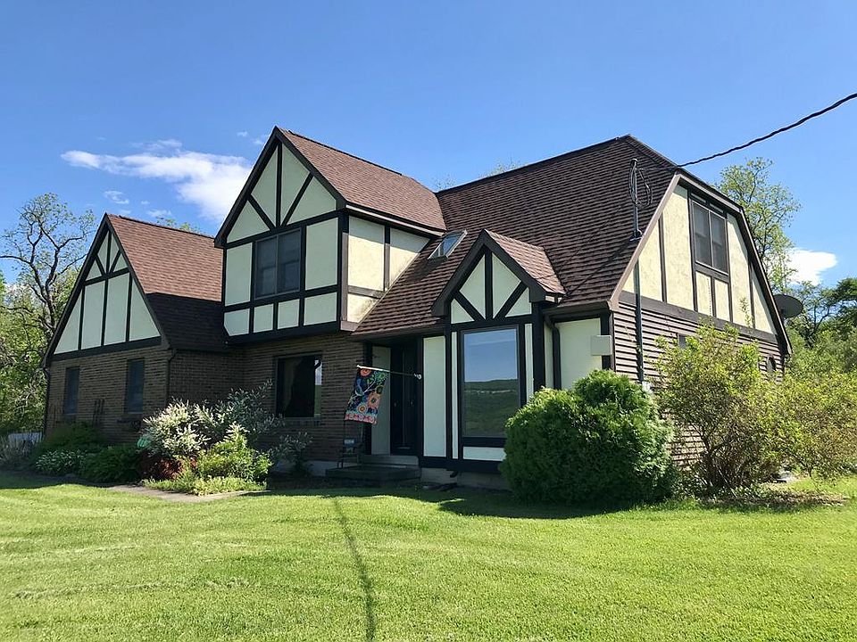 1st image of 90 Belle Cornell Dr