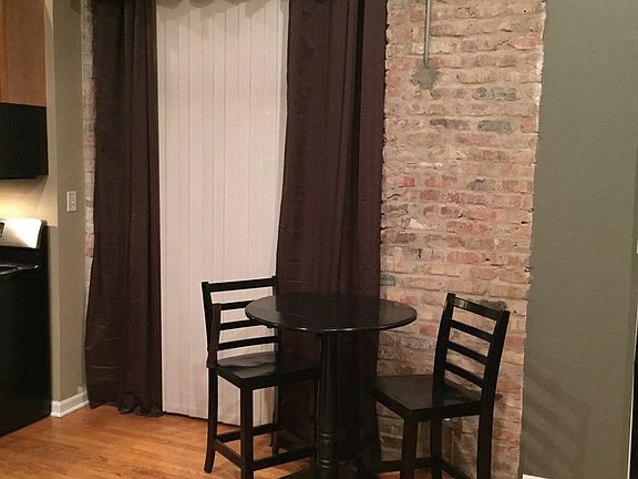 4th image of 949 N Willard Ct APT 201
