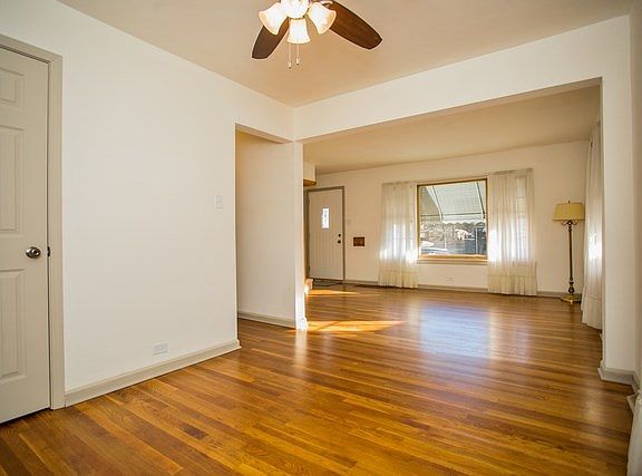 3rd image of 9624 S Albany Ave