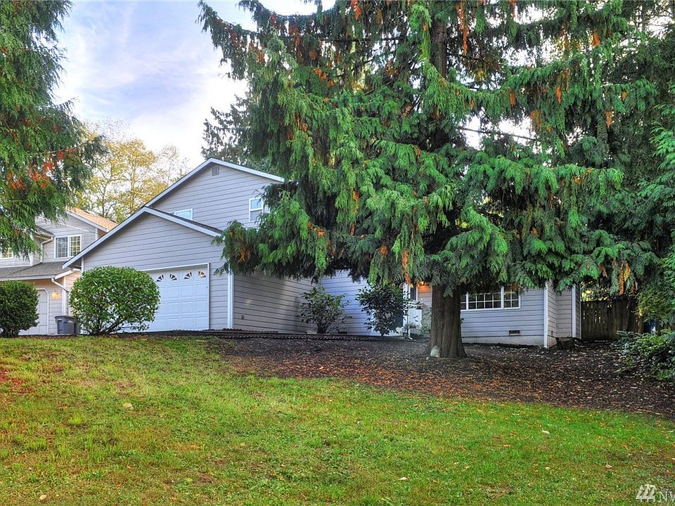 1st image of 7693 NE Beachwood Ave