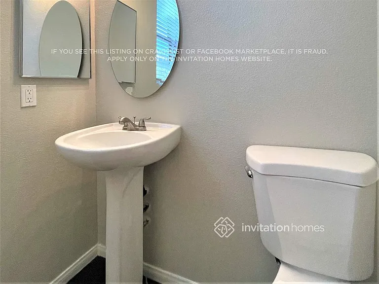 10463 Foggy Glen Ave — Photo 10