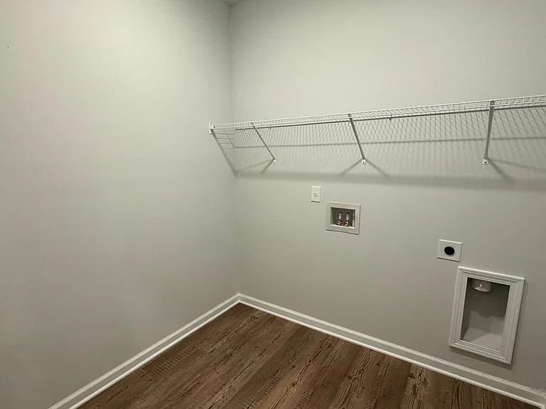 2110 Ecoland Dr — Photo 14