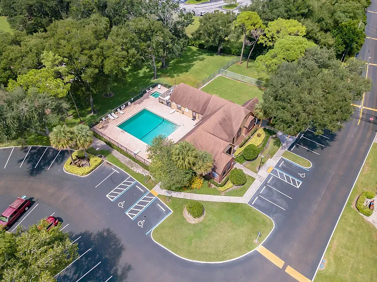 390 Lake Placid Ct #303 — Photo 49