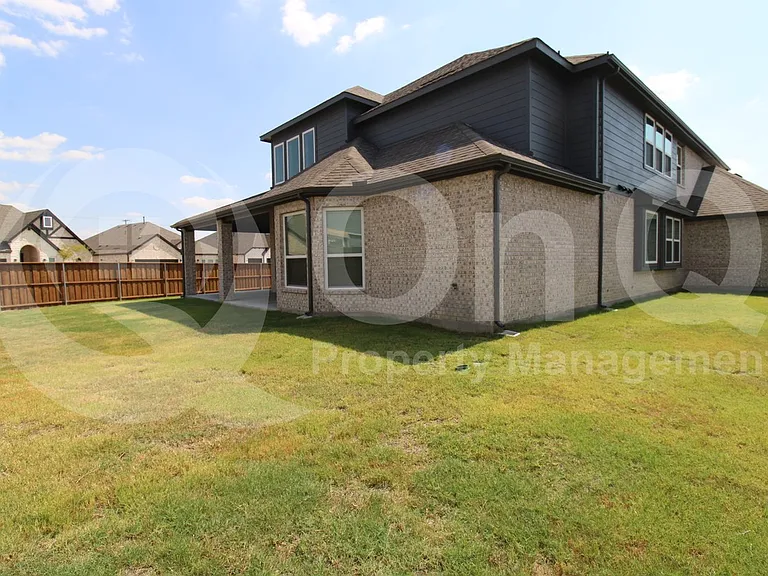3328 Lakestriker Rd — Photo 27