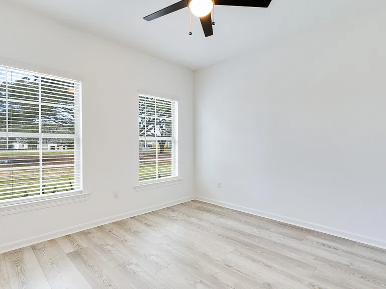 Cottages at Creekview — Photo 24