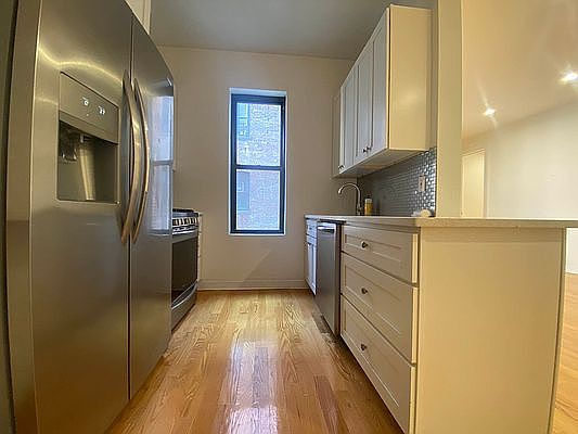 1st image of 326 Saint Johns Pl #G2