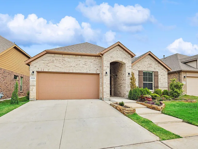 2108 Blackrail Ct — Photo 23