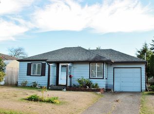 877 Arago Ave, Coos Bay, OR