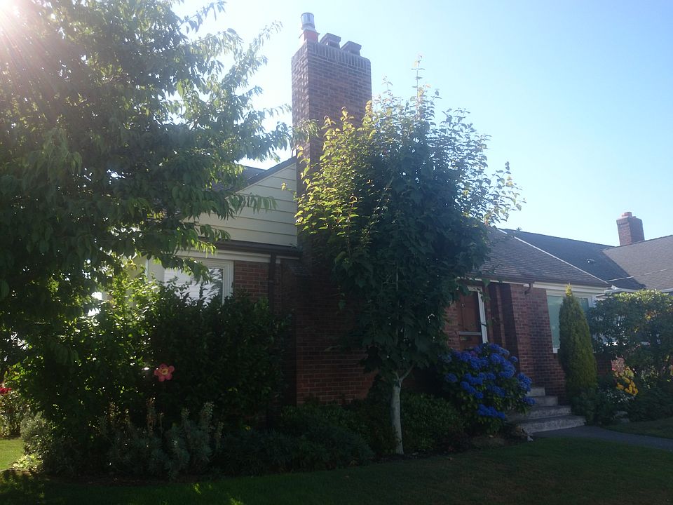2nd image of 6003 35th Ave NW