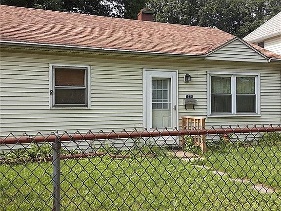 2nd image of 1724 W 15th St