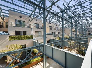 Pier 3 Condominium, Philadelphia, PA 19106