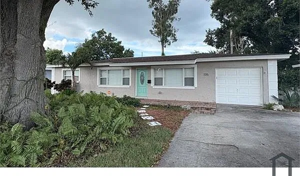 4 bed, 1640 sqft, $3,100 — Photo 1