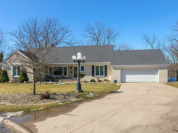2nd image of 3400 20th Street Ct