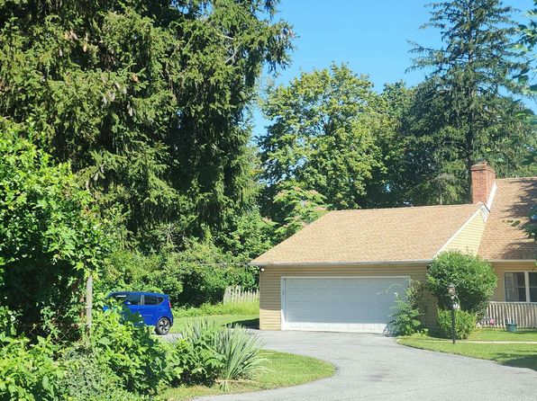 527 Cherry Ln, Lansdowne, PA 19050
