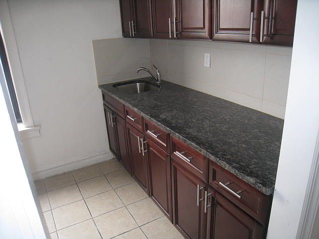 1st image of 1223 30th Ave APT C1