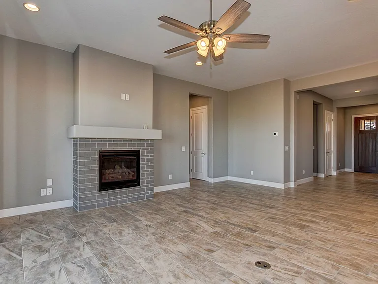 5388 Rocky Vista Dr — Photo 4