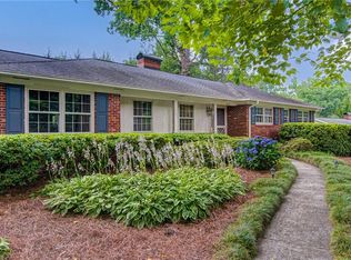 3639 Kirklees Rd, Winston Salem, NC 27104