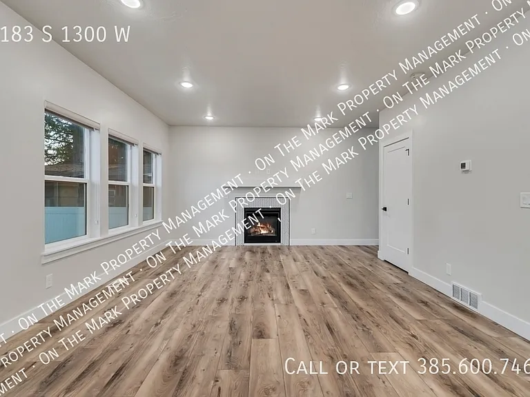 7183 S 1300 W — Photo 6