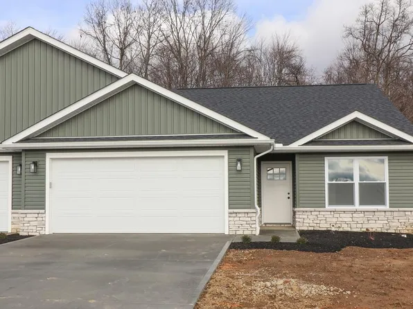 1592 Walker Woods Blvd, Mansfield, OH 44903