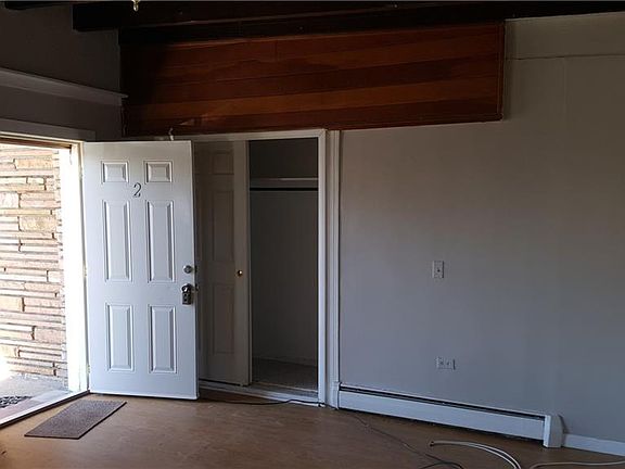 5th image of 169 Jersey Ave APT 2