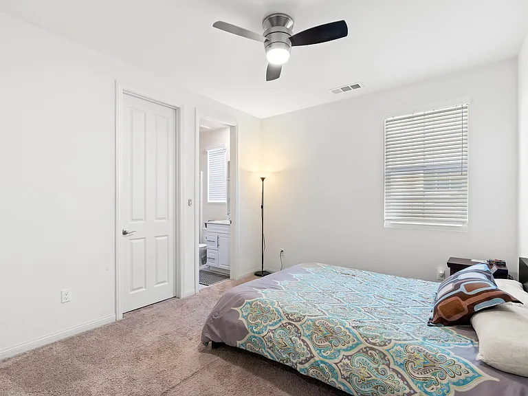 13049 Moonstone Pl — Photo 19