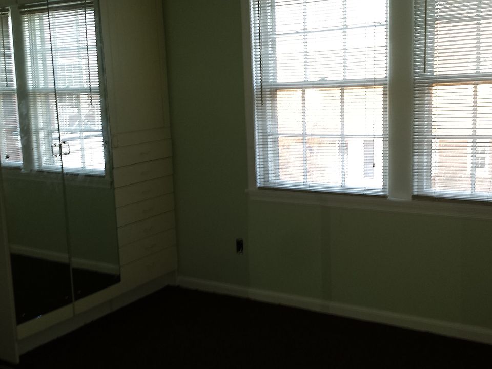 2nd image of 3819 W St SE