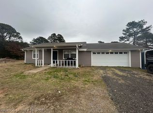 10206 Jubilee Dr, Cedarville, AR 72932