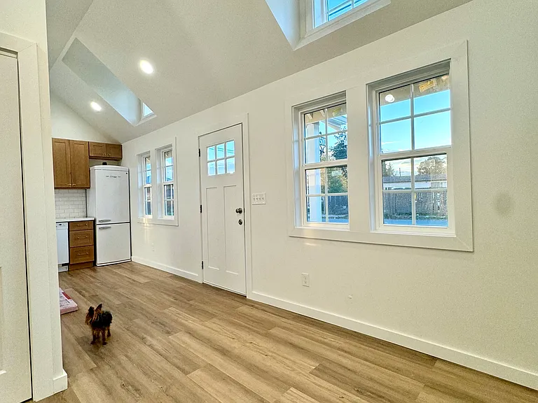 15003 W Thorne Ln SW — Photo 6