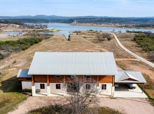 421 Chimney Cove Drive, Marble Falls, TX 78654