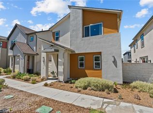 27012 Trail View Ln, Valencia, CA 91381