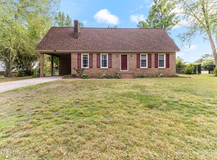 3830 Norris Store Rd, Ayden, NC 28513