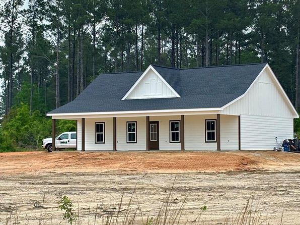 2719 Bouie Rd, Poplarville, MS 39470