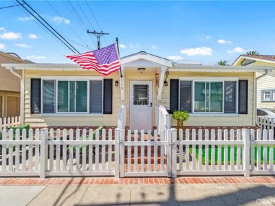 715 Olive Ave, Huntington Beach, CA, 92648