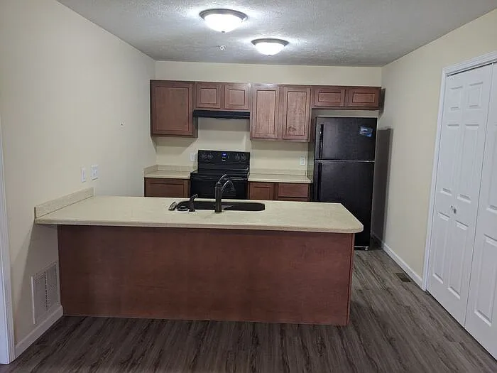 1 bed, 1.0 bath, 850 sqft, $850 — Photo 3