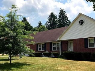 1679 Woodland Dr, Coshocton, OH