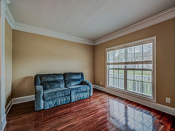 3rd image of 4127 Amber Leigh Way Dr