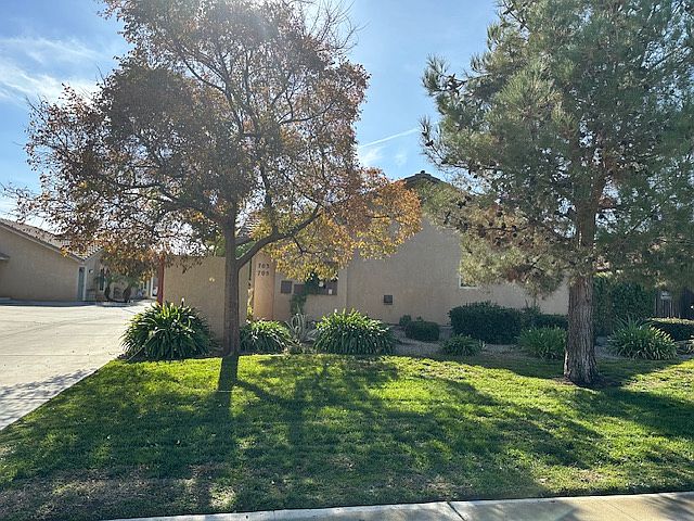 2nd image of 705 Clover Meadow Ct #2