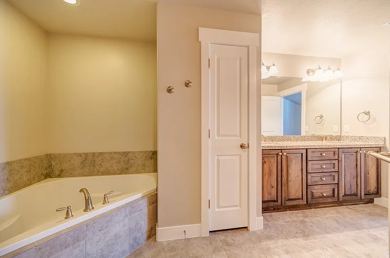Female Bedroom For Rent!! — Photo 4