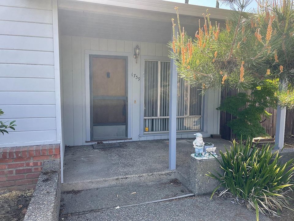 2nd image of 1739 Marich Way
