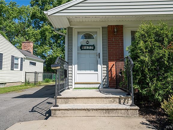 4th image of 177 Bennington Rd